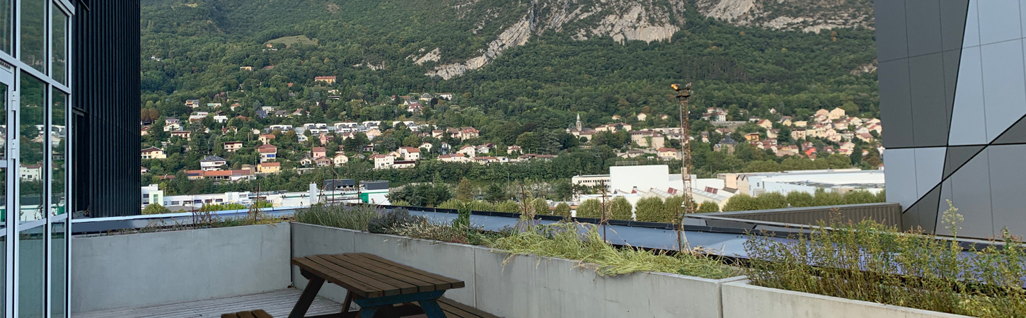 terrace in Oxygène, student residence with furnished rental in grenoble